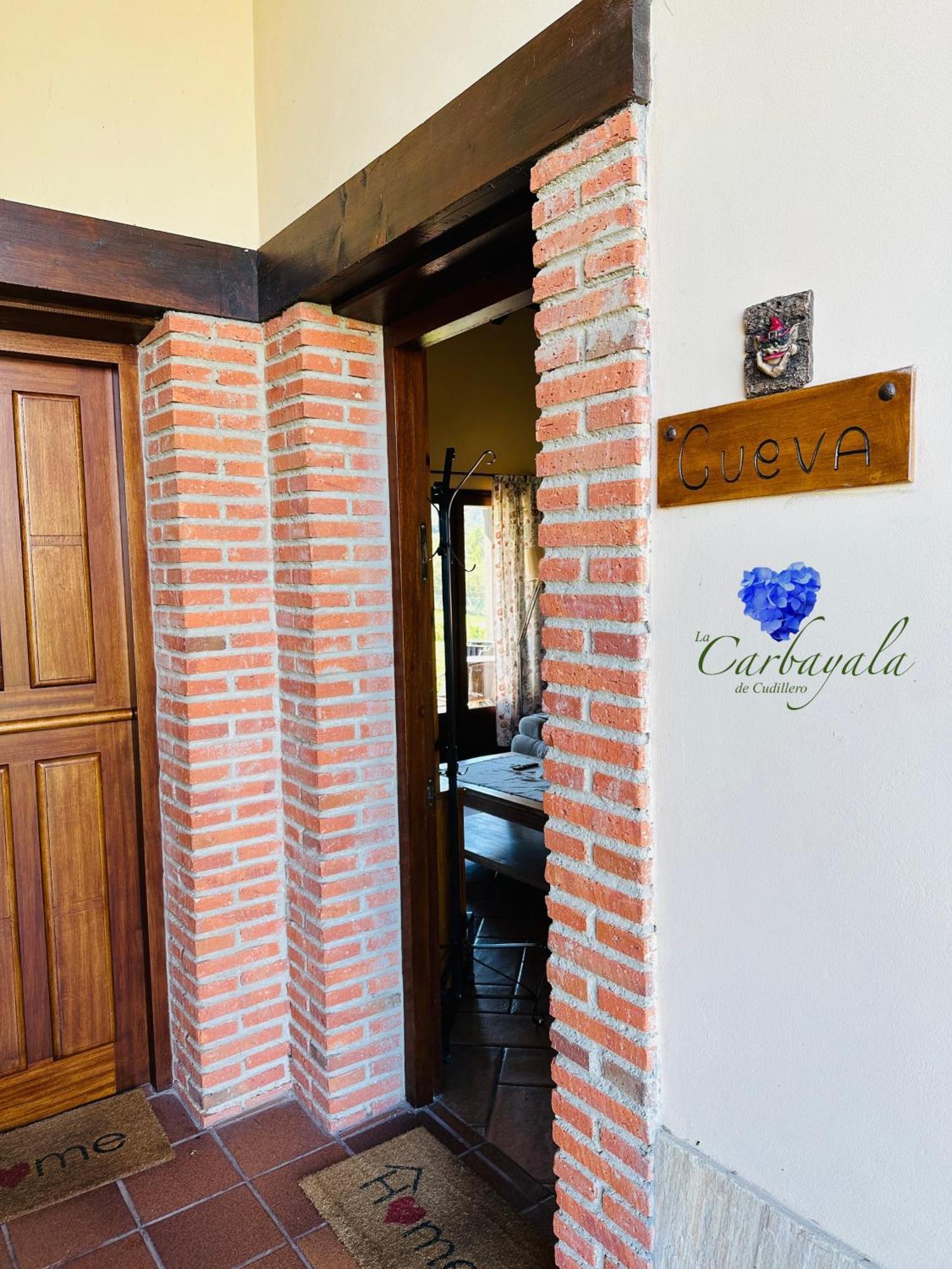 Apartamentos Rurales La Carbayala Oviñana Exterior foto